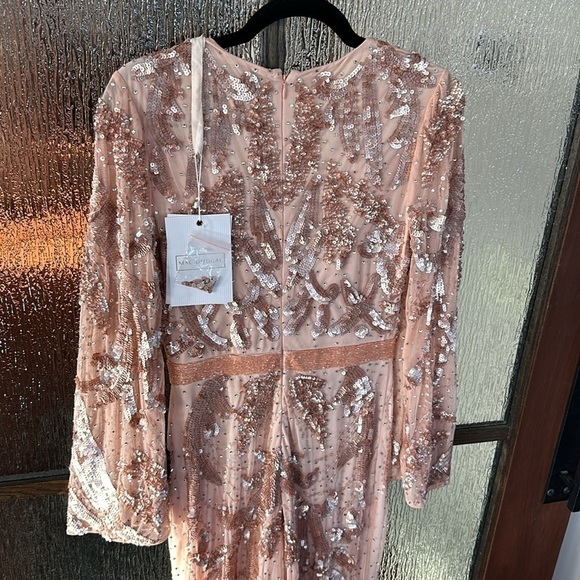 Mac Duggal SEQUINED FAUX WRAP SPLIT LONG SLEEVE GOWN size 4 NEW $598 - Picture 15 of 17